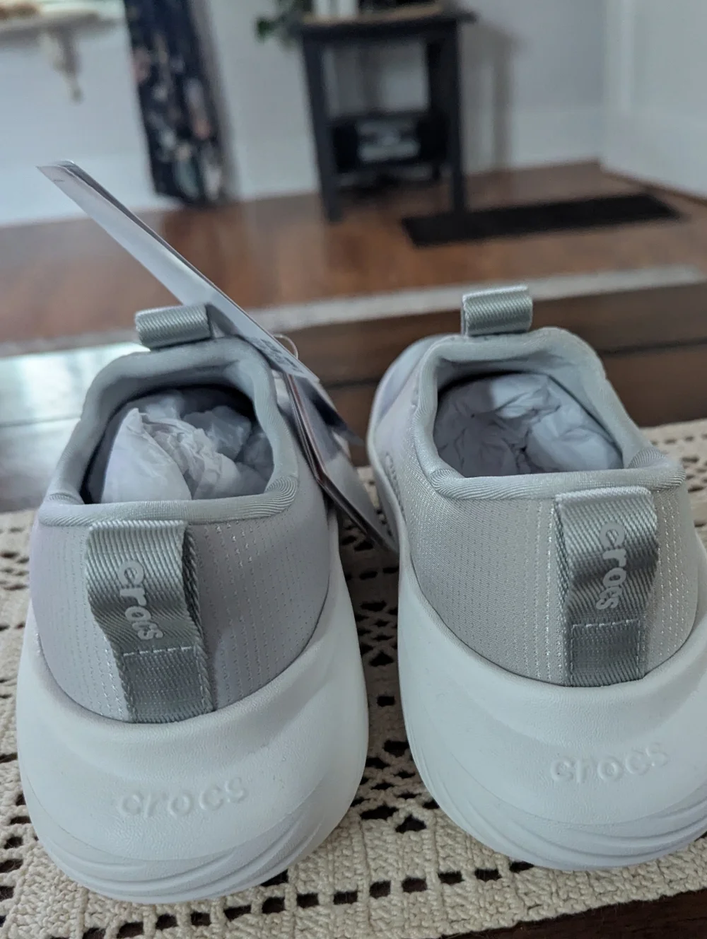 CROCS Unisex Mellow Ease Trainers Slip On Shoes Sneakers NEW Women's 9 Mens 7